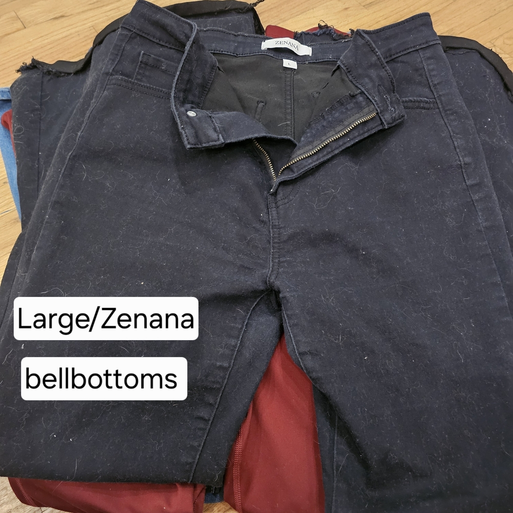 Zenana Outfitters Black Flare Jeans